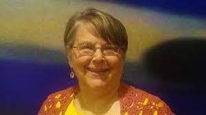 Gwen Wheat's Instagram, Twitter & Facebook