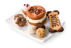 At hickory pet foods and supplies we make your pets' health and happiness our number one priority! Home Three Dog Bakery