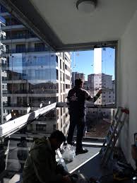Real cam balkon, müşteriye verdiği önem, 0 yerli. Katlanir Surgulu Cam Balkon Modelleri Ve Fiyatlari