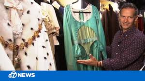 There are 276 schuyler costumes for sale on etsy, and they cost $56.19 on average. Check Out The Costumes That Bring Hamilton To Life Youtube