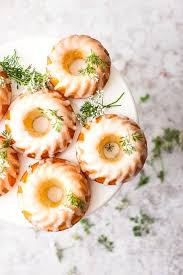 Mary Berry S Lemon Drizzle Cake Salted Mint Recipe Berries Recipes Lemon Drizzle Cake Mary Berry Lemon Drizzle Cake