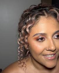 Maquillaje para esta niña hermosa ✨ ella fan del glitter y a mi me encantó  🧚🏽‍♀️