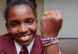 We're weaving like it's 1899