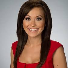 Eva Pilgrim's Instagram, Twitter & Facebook