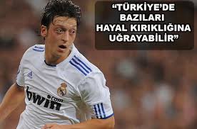 Mesut özil galatasaray derbisinde oynayacak mı? Mesut Tan Galatasaray Yorumu
