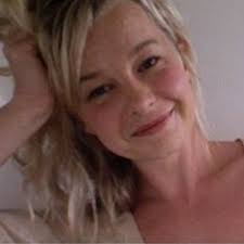 Pippa Anderson SENIOR WOVEN + KNITWEAR DESIGNER