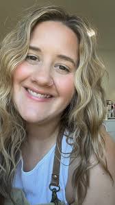 Is it just me or is TILT giving PIVOT! 💀, Also Simon’s cameo at the end…  surprised he let me film for that long honestly. 🥰 , Do you have any other  questions about using the triple barrel iron? Let me ...