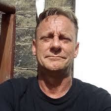 Mark Mitchell's Instagram, Twitter & Facebook