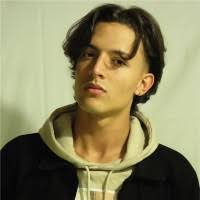 100+ perfiles de «Camilo Macias»