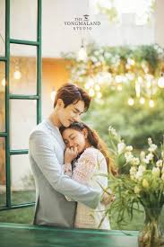 The Chungdam Yongma Land 2020 Korea Pre Wedding Photoshoot By Lovingyou Wedding Photoshoot Pre Wedding Photoshoot Pre Wedding Poses