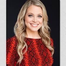 Jill Dobson's Instagram, Twitter & Facebook