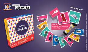 D'ailleurs elle doit partir faire du shopping mais elle n'est pas encore habillée. Jeux Dejantes Collection M6 Games France Cartes Cartamundi