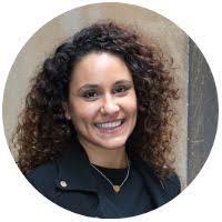 Amanda Steiger's Instagram, Twitter & Facebook