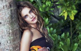 Saved by dead in side. Wallpaper Sunlight Women Long Hair Grass Dress Fashion Spring Person Skin Natalia Vodianova Girl Beauty Smile Eye Woman Lady Photograph Blond Hairstyle 1920x1200 Px Portrait Photography Photo Shoot Brown Hair Art