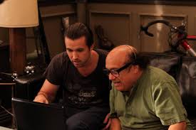 The gang goes mobile 1.3.6. Charlie Rules The World It S Always Sunny In Philadelphia Wiki Fandom