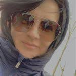 Renee Knickerbocker's Instagram, Twitter & Facebook