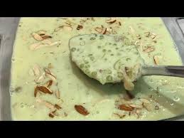 Kaddu Aur Sabudana Kheer Recipe Hyderabadi Kaddu Ki Kheer Recipe Lauki Ki Kheer Recipe Youtube Kheer Recipe Recipes Zatar Recipes