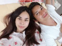 Kim raymond populer sejak :membintangi film. Isteri Selamat Bersalin Keith Foo Timang Baby Girl Tahniah Diucapkan Kepada Pelakon Keith Foo Diatas Kelahiran Anak Pertamanya Apabila Isteri Kelahiran Anak