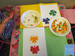 Create a color wheel by painting each section of a pie chart a color. Activites For Kids Shamrock Color Matching
