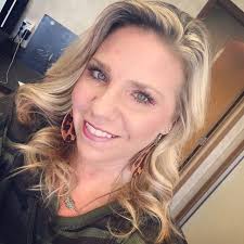 Courtney Hale Greer (@theranchwiferanchlife) • Instagram photos and videos