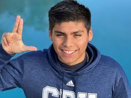 Julian Ogle's Instagram, Twitter & Facebook