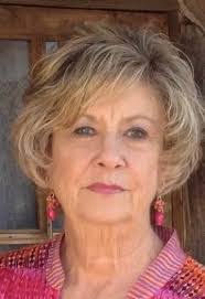 Lee Downey's Instagram, Twitter & Facebook