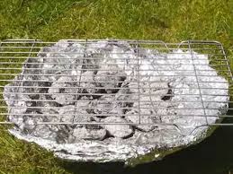 Dalam istilah modern, alat panggang sosis ini disebut gas roaster. Kebingungan Sewaktu Mencari Pemanggang Untuk Acara Bbq Berikut Cara Sederhana Membuat Pemanggang Dari Kaleng Ketahui Com