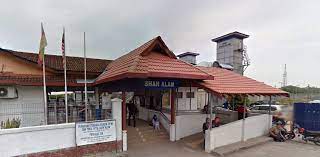 The shah alam ktm komuter station is a komuter train station located in shah alam and served by the ktm komuter's port klang route. Shah Alam Ktm Station Klia2 Info