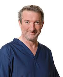 Leading Orthopaedic Surgeon Mr Fintan Doyle
