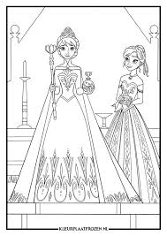 Kleurplaat Van Elsa En Anna Uit Frozen Frozen Kleurplaten Kleurplaten Elsa