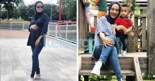 Nabi ibrahim as dihadapkan pada suatu kaum yang rusak, yang dipimpin oleh raja namrud, seorang raja yang sangat ditakuti rakyatnya dan menganggap. Bonda Rozita Ibrahim Kongsi Kisah Besarkan Anak Anak Ada Pengajaran Situ Deep Keluarga