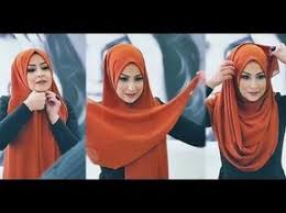 Reyhan Turhan Turban Modelleri Baglama Sekilleri Youtube Turkish Hijab Style Hijab Style Tutorial Hijab Fashion