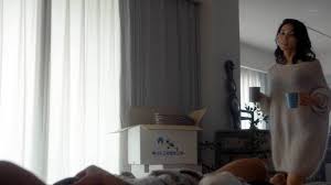 アイドル・女子アナ画像☆吟じます 山口紗弥加 パンティが透けて丸見えになってる黒下着マッチングアプリ