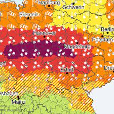 Unwetterwarnungen für münster in den nächsten 24 stunden ▶ entwicklung der wetterlage gewitterrisiko regenradar. Wetter Alarm Schneesturm Tristan Trifft Deutschland Hochstmogliche Unwetter Warnstufe Lila Welt