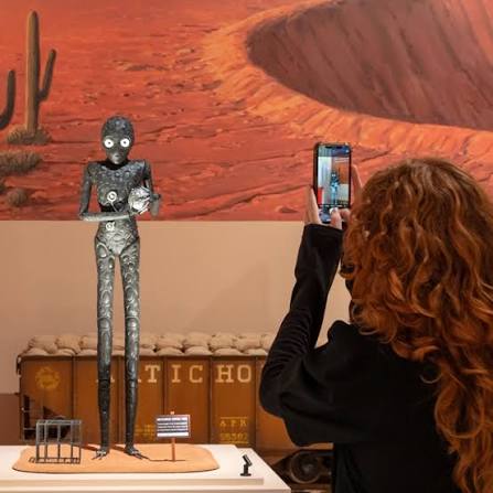 Meet the alien from Wes Anderson's Asteroid City (2023) 👽 Set in 1955, Asteroid  City follows a group of young stargazers at a science convention in a  remote desert town. Their gathering
