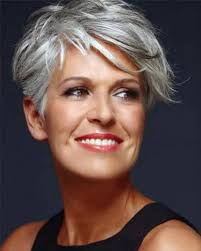 Hairstyles That Can Make Any Woman Look Years Younger