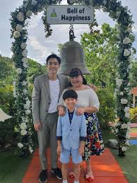  chit chat with the stars  james & nicole shares about how their love is james seah naughty or nice? Estovan Reizo Cheah