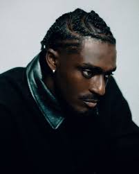 Rencontre avec Dau, étoile montante de la musique et du rap