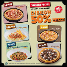 ∙ promo pengguna baru ∙ kurir instan ∙ bebas ongkir ∙ cicilan 0%. Pizza Hut Indonesia Official Photos Facebook
