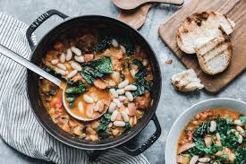 Unsere Ribollita Toskanische Gemusesuppe Mit Schwarzkohl Rezept Lebensmittel Essen Essen Suppe