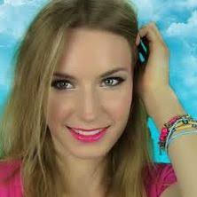 Zara Wells (Zarawells1989)