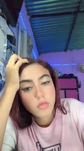 Videos de 🫧🌸Luz Portillo🌸🫧 (@luzportillo20) con “snowfall