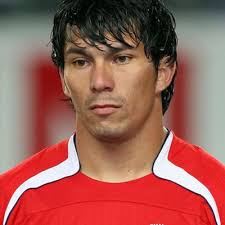 Gary medel (born august 3, 1987) is a professional football player who competes for chile in world cup soccer. Gary Medel Fansgarymedel Twitter