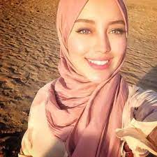 pin on hijabi
