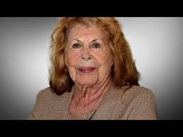 Claudia Islas is now almost 80-*** years old and her life is sad ...