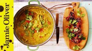 Jamie S Quick Chicken Laksa Jamie Oliver Recipes Chicken Laksa Laksa Recipe