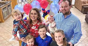 Josh duggar was arrested by homeland security in april 2021 for receiving and possessing child pornography. Josh Duggar Asks To Return To His Pregnant Wife And Request Bail News Block