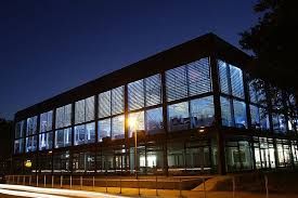 Το ibis bochum zentrum απέχει 200μ. Bochum University Of Applied Sciences Uni Assist E V