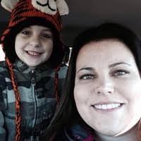 Brandi Cotton's Instagram, Twitter & Facebook