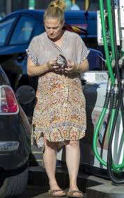 Kellie bright won both the 'best actress' and 'best dramatic performance' awards at the british soap awards 2015. Kellie Bright S Feet Wikifeet